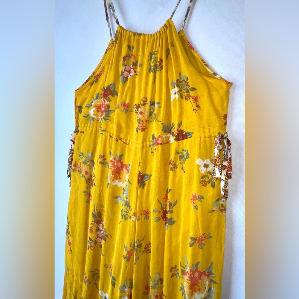 Free people - Georgia Yellow floral jumpsuit size XS( flaw) - Picture 4 of 16